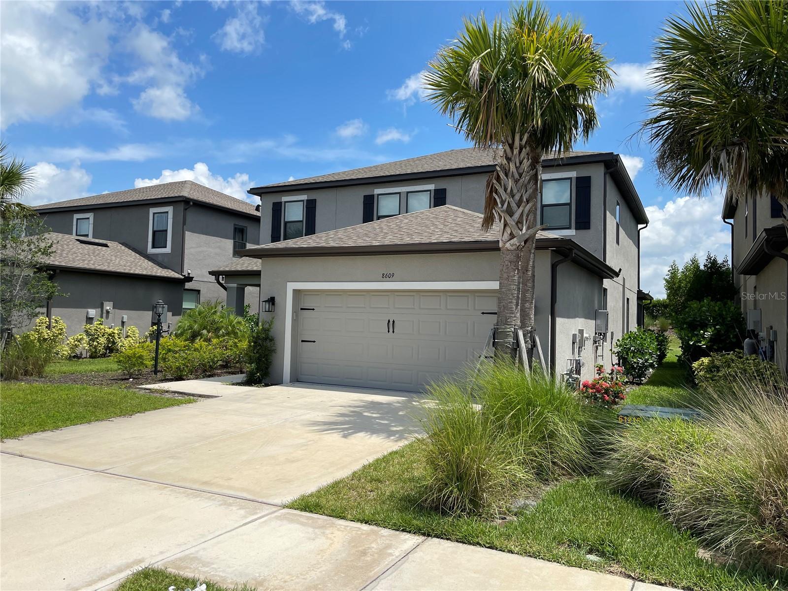 8609 Evening Dr Property Photo 4