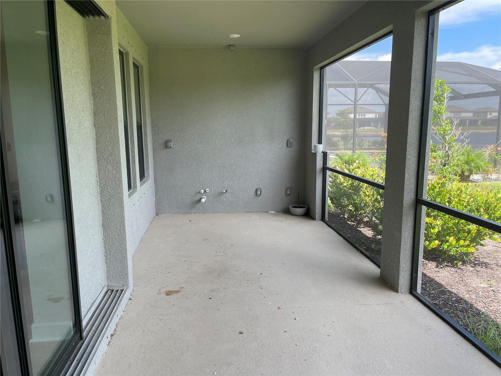 8609 Evening Dr Property Photo 10