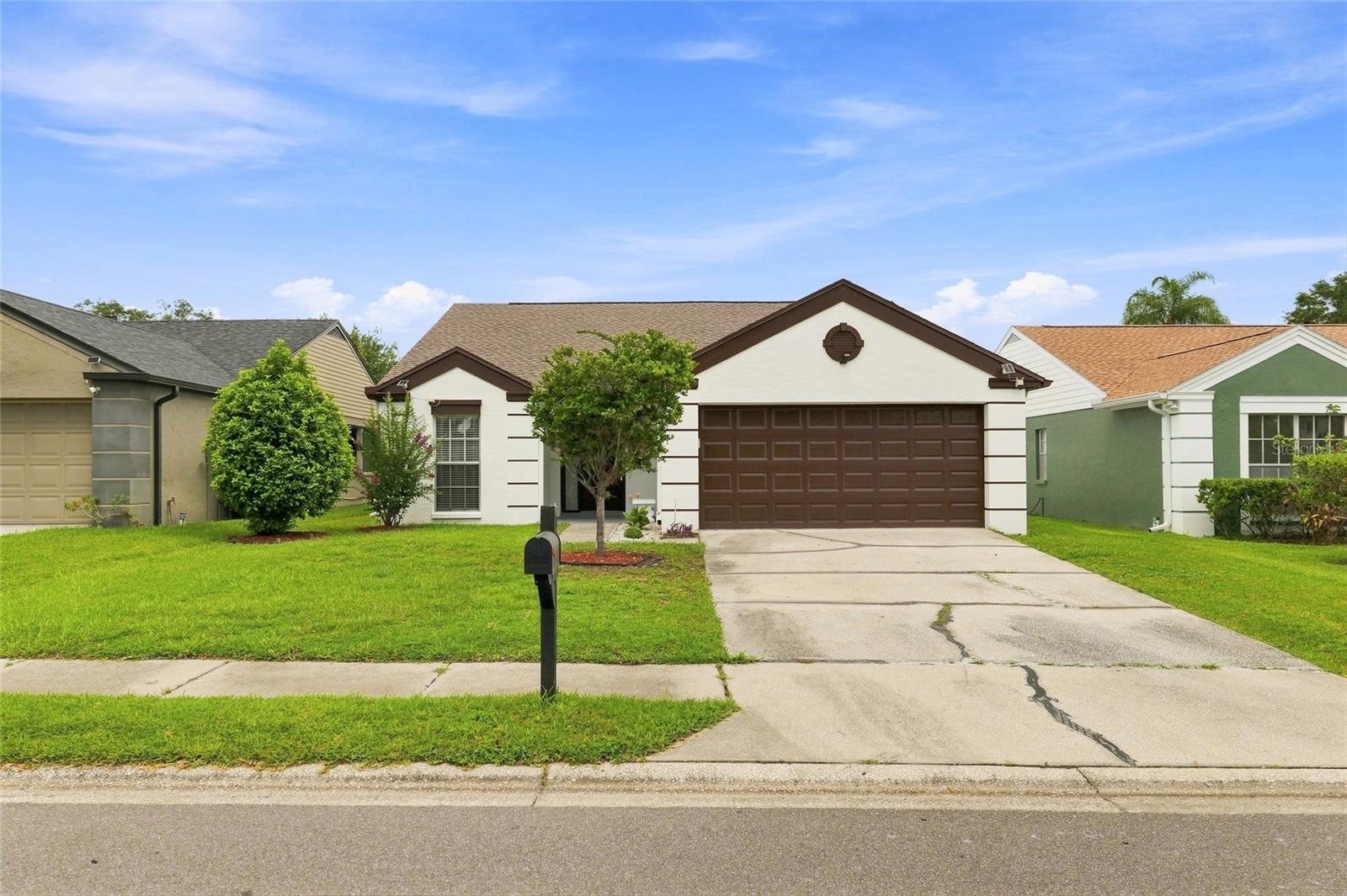 5033 CYPRESS TRACE DR