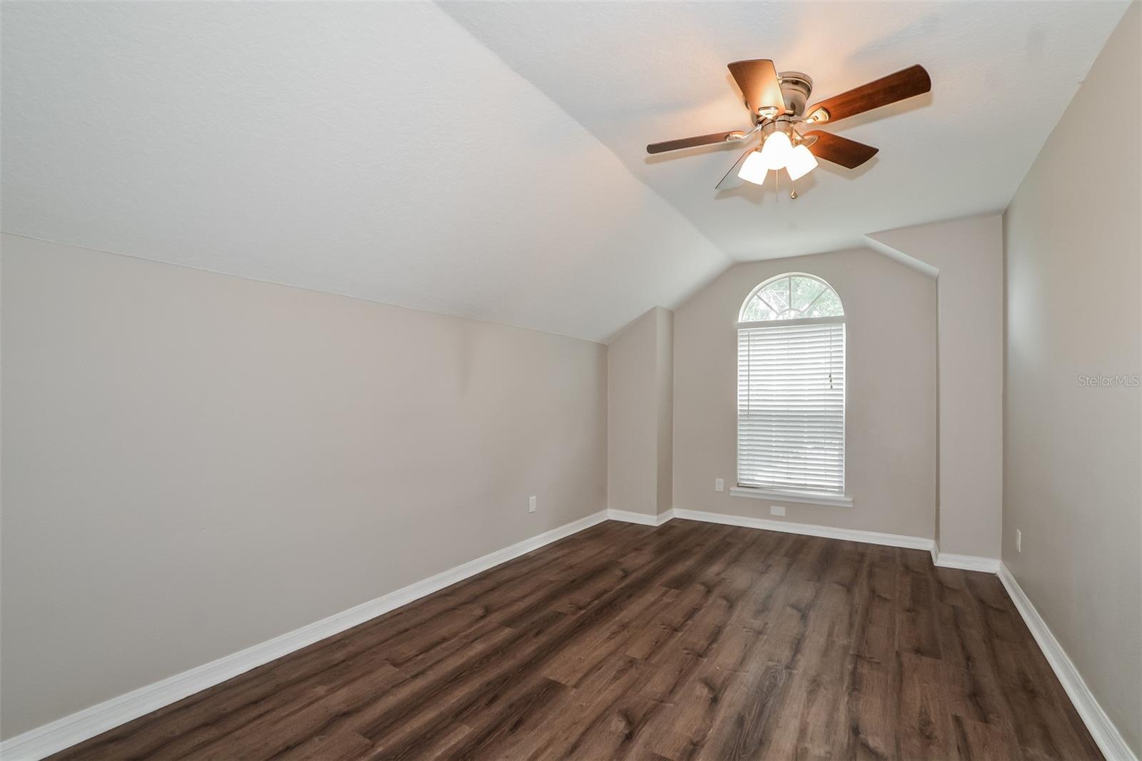 10 Jett Loop Property Photo 32
