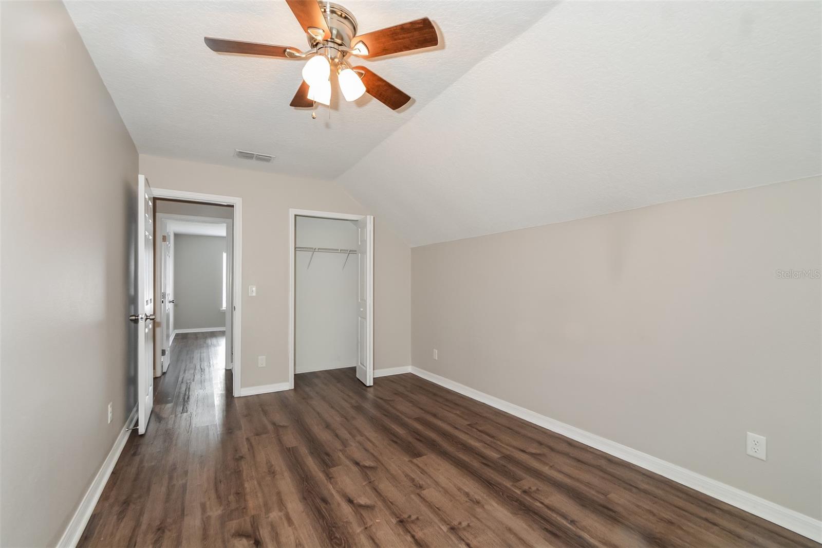 10 Jett Loop Property Photo 33