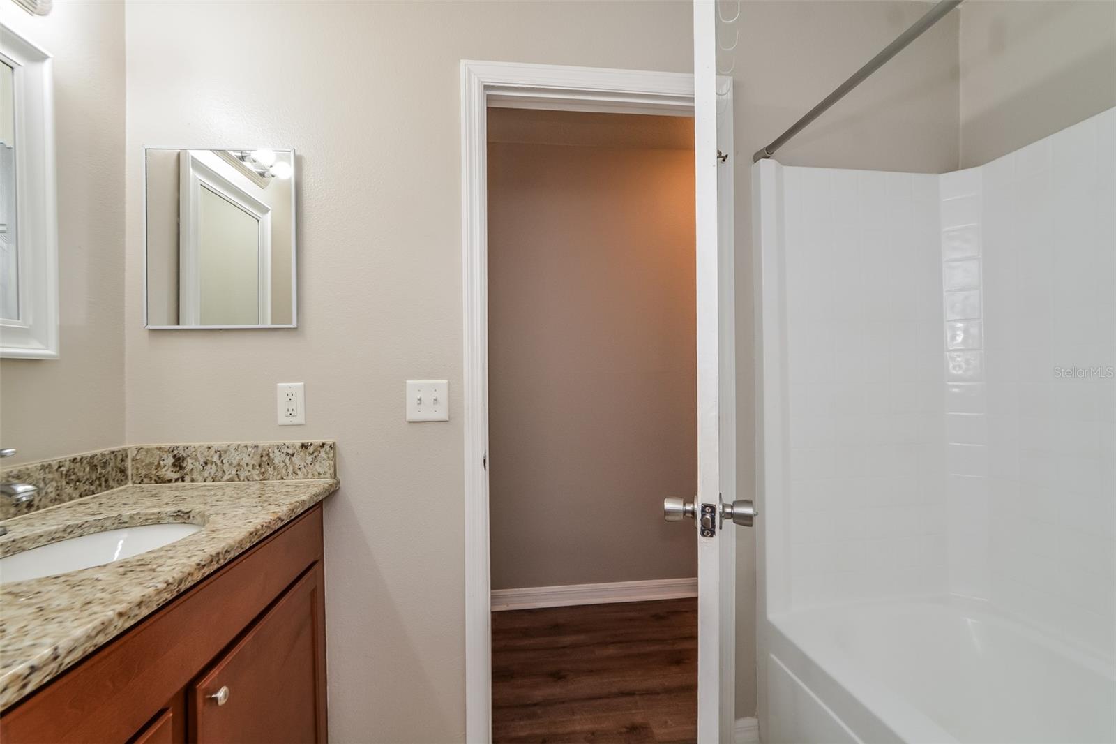 10 Jett Loop Property Photo 38