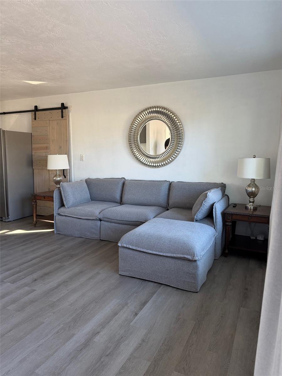 9372 88th Way Property Photo 13