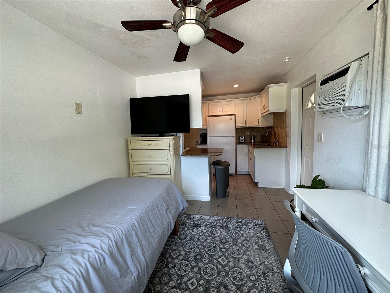 9372 88th Way Property Photo 17