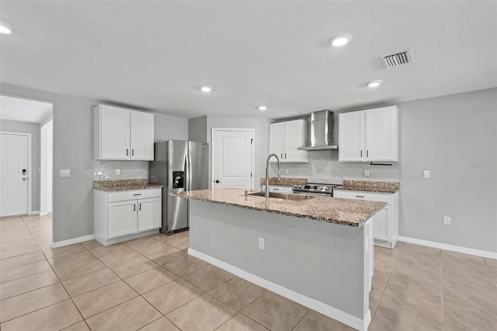 36851 Goffaux Loop Property Photo 13