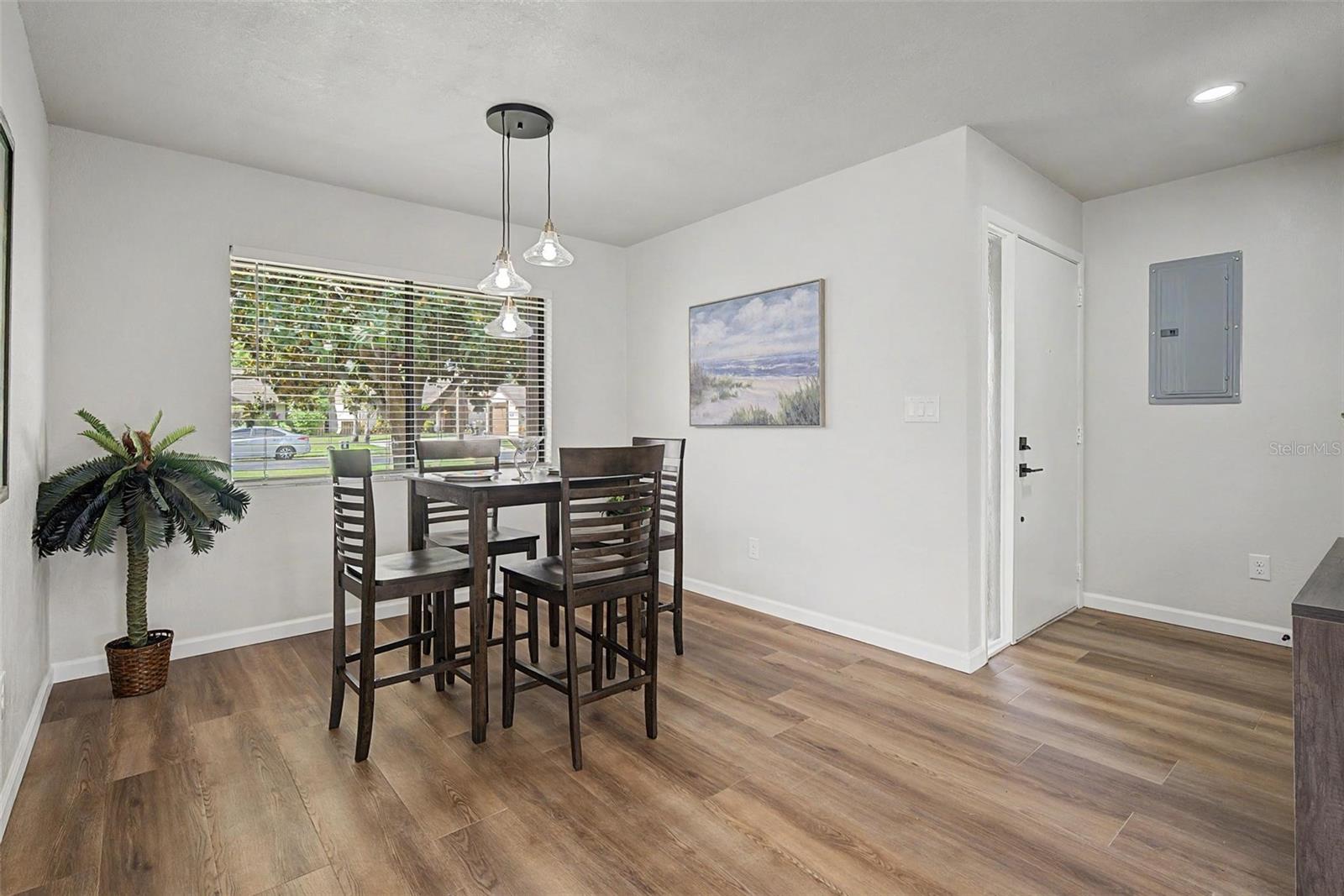 2218 Bay Berry Ln Property Photo 11