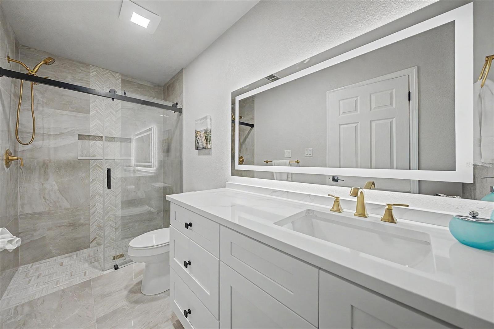 2218 Bay Berry Ln Property Photo 22