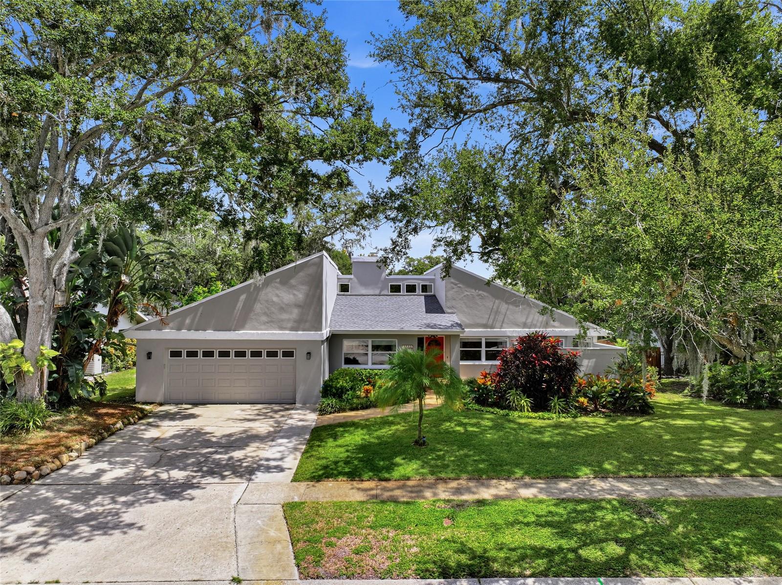 2555 Sweetgum Way W Property Photo 8