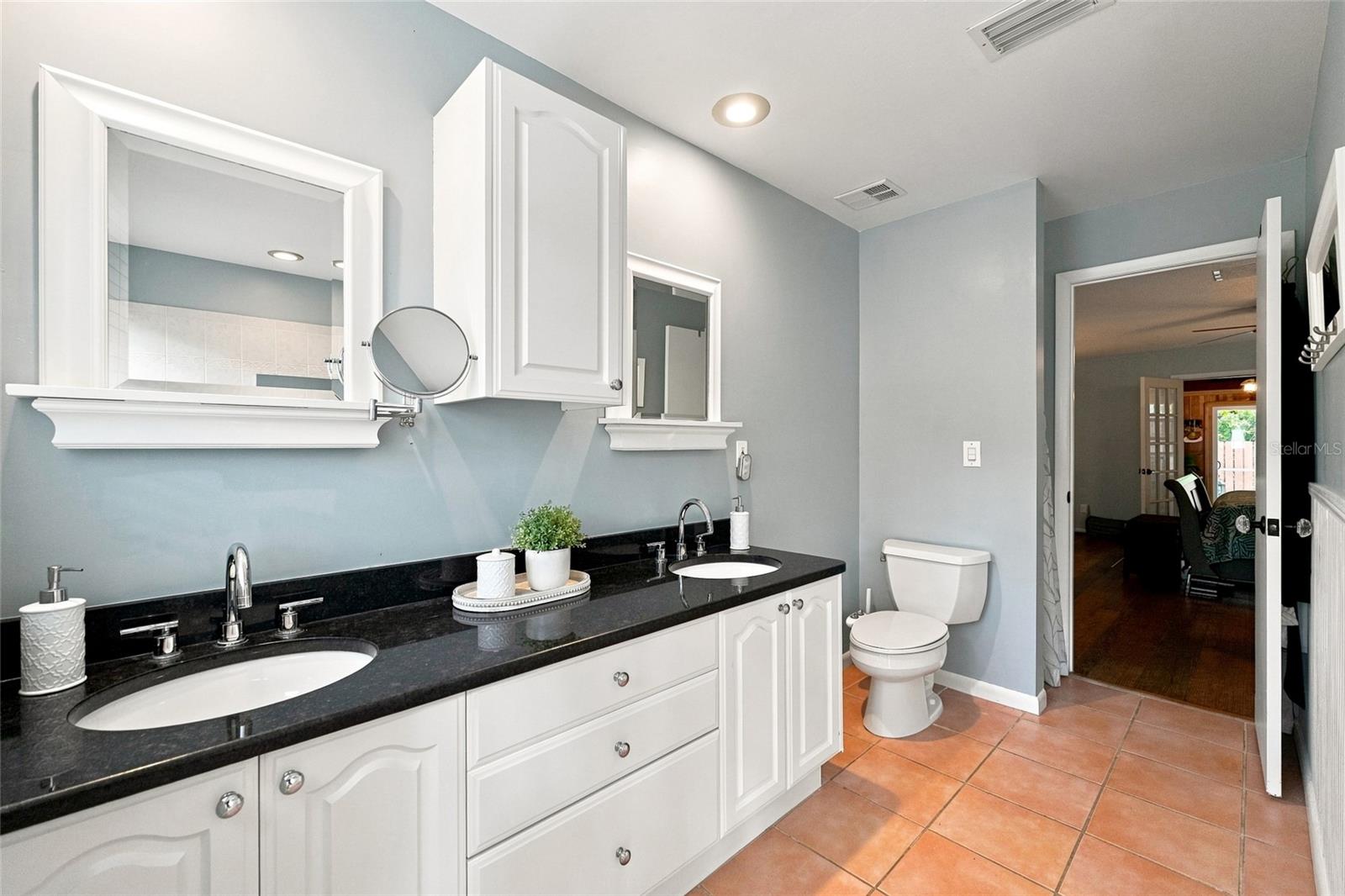 2555 Sweetgum Way W Property Photo 48