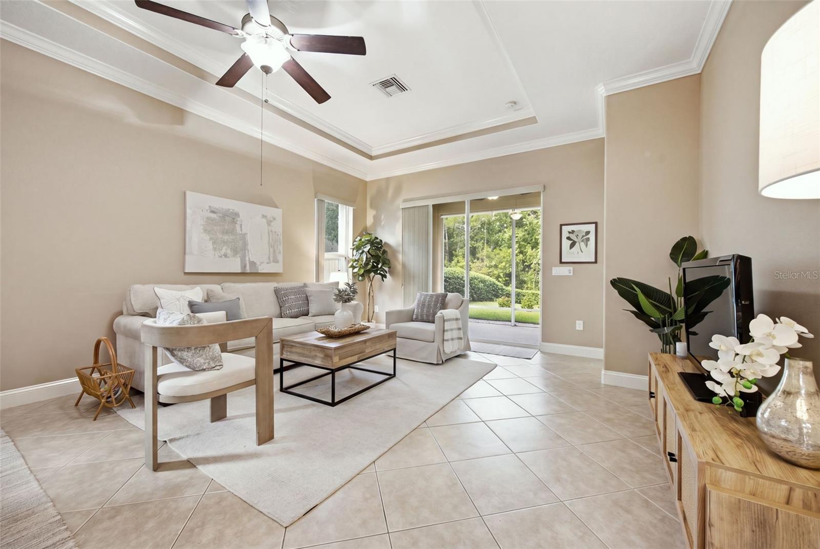 2821 Devonoak Blvd Property Photo 14