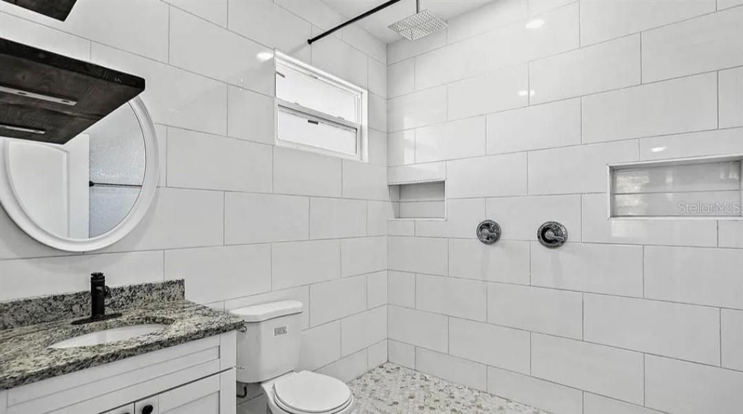 1411 E 24th Ave #b Property Photo 12