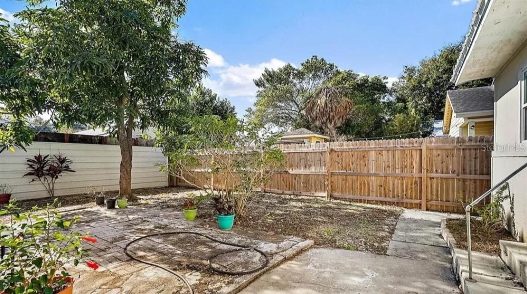 1411 E 24th Ave #b Property Photo 22