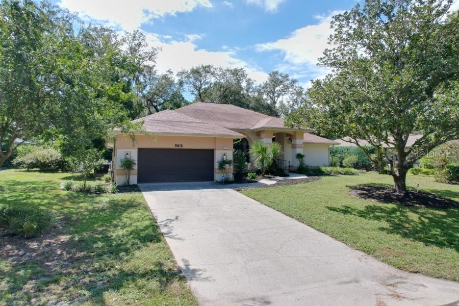 4 Balsam Ct W Property Photo 1