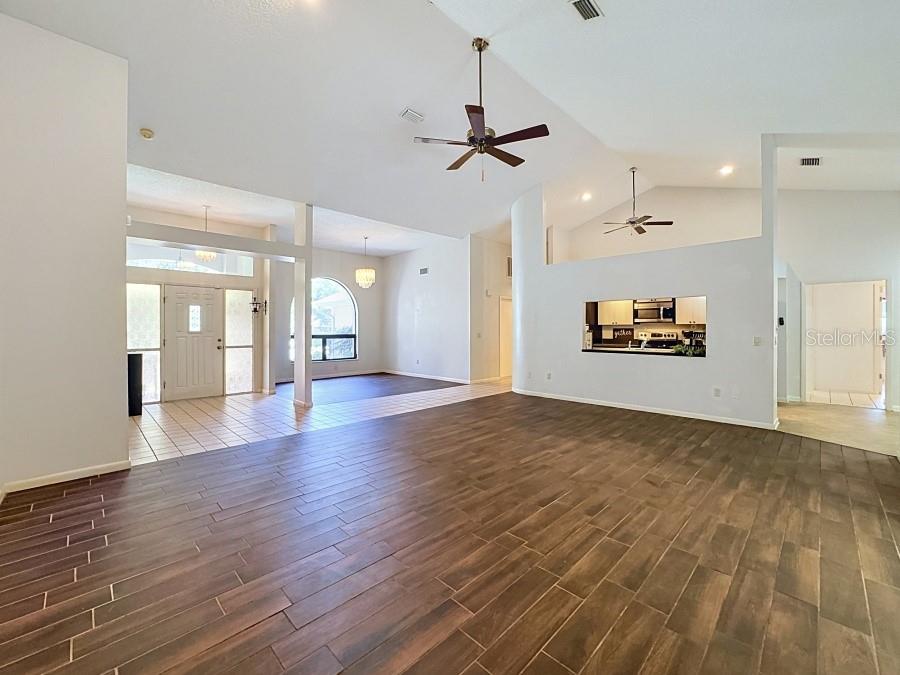 4 Balsam Ct W Property Photo 7
