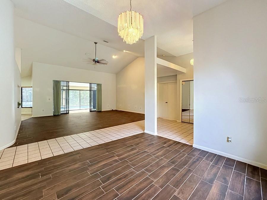 4 Balsam Ct W Property Photo 9