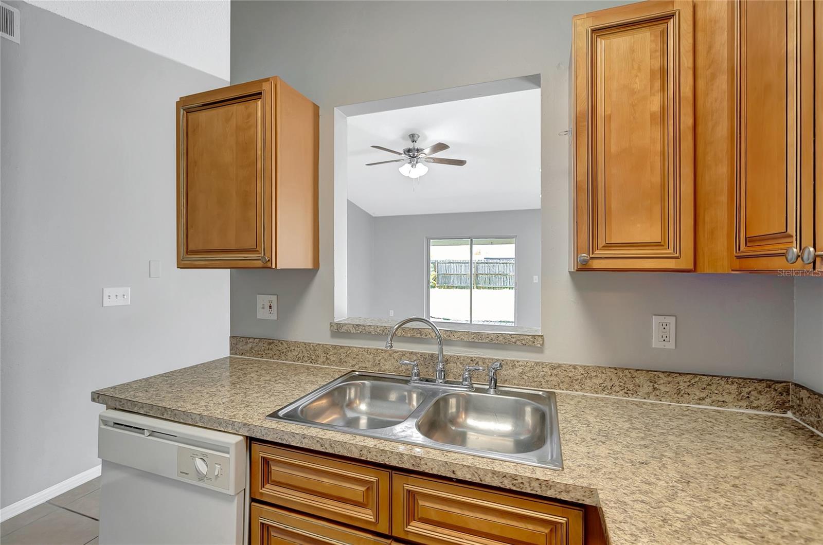 1212 Coolmont Dr Property Photo 17