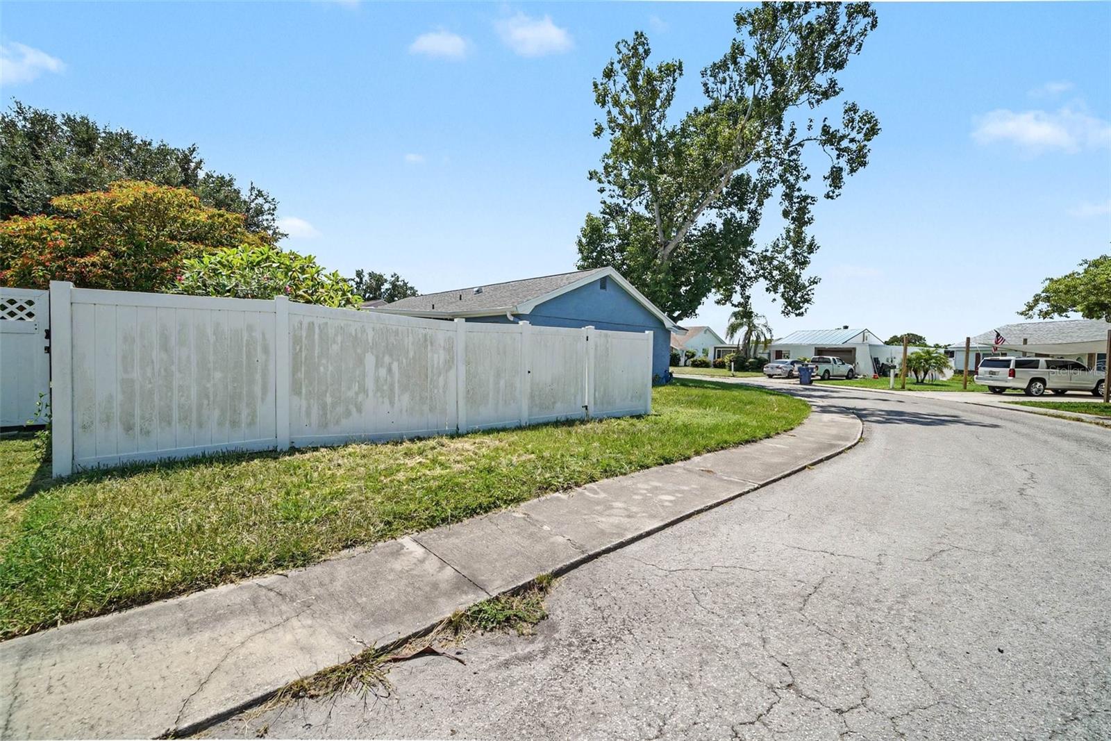 3640 Landale Dr Property Photo 9