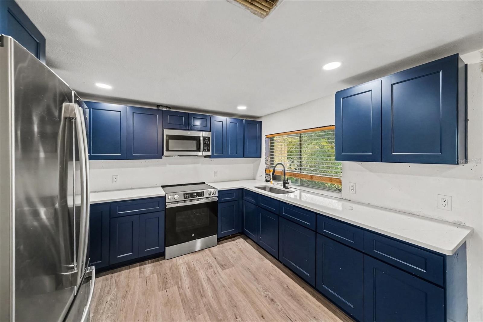 3640 Landale Dr Property Photo 16