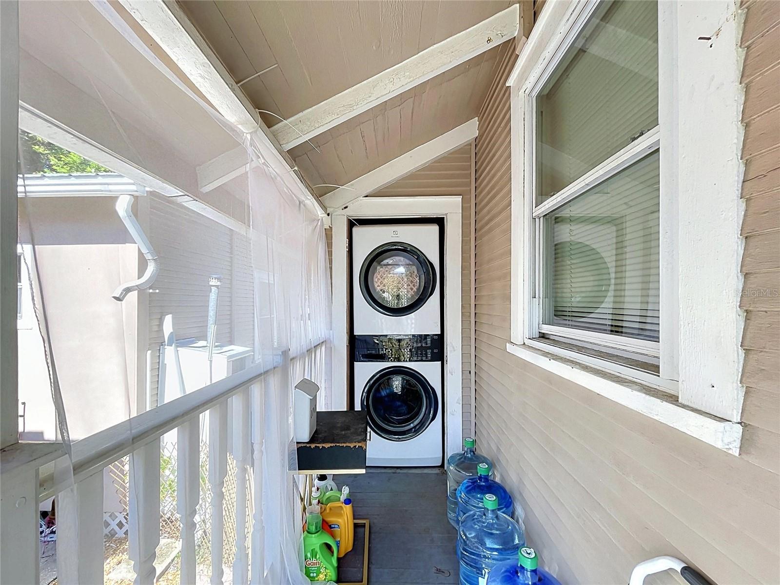 210 W Floribraska Ave Property Photo 57