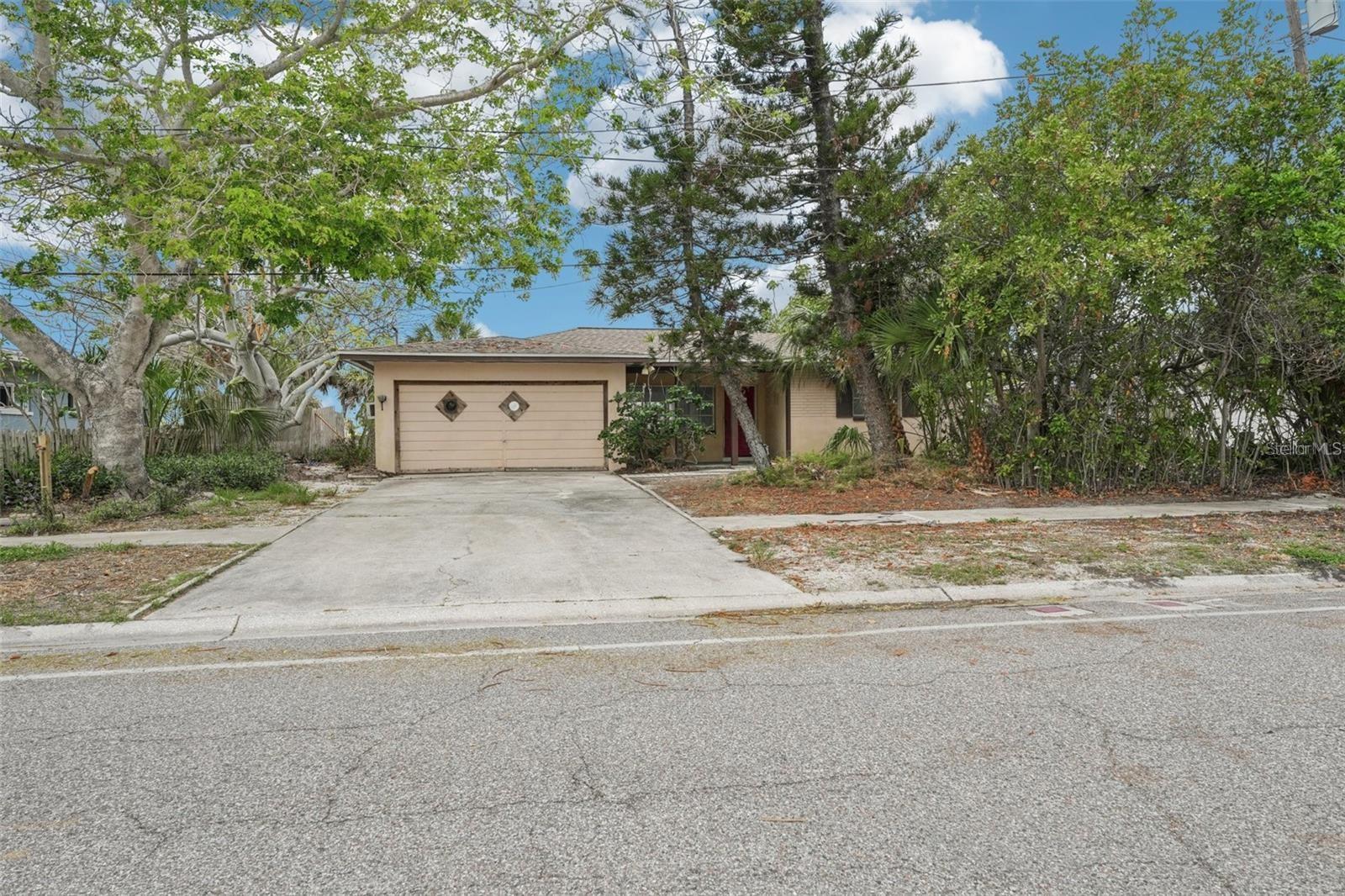 9300 Gulf Blvd Property Photo 1
