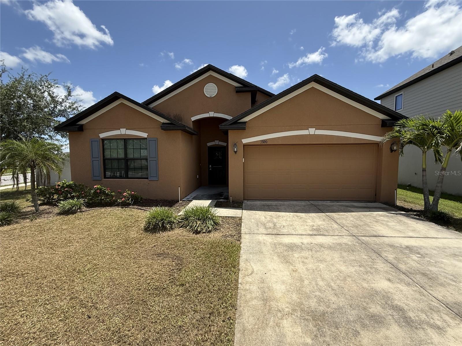 3920 Willow Walk Dr Property Photo 1