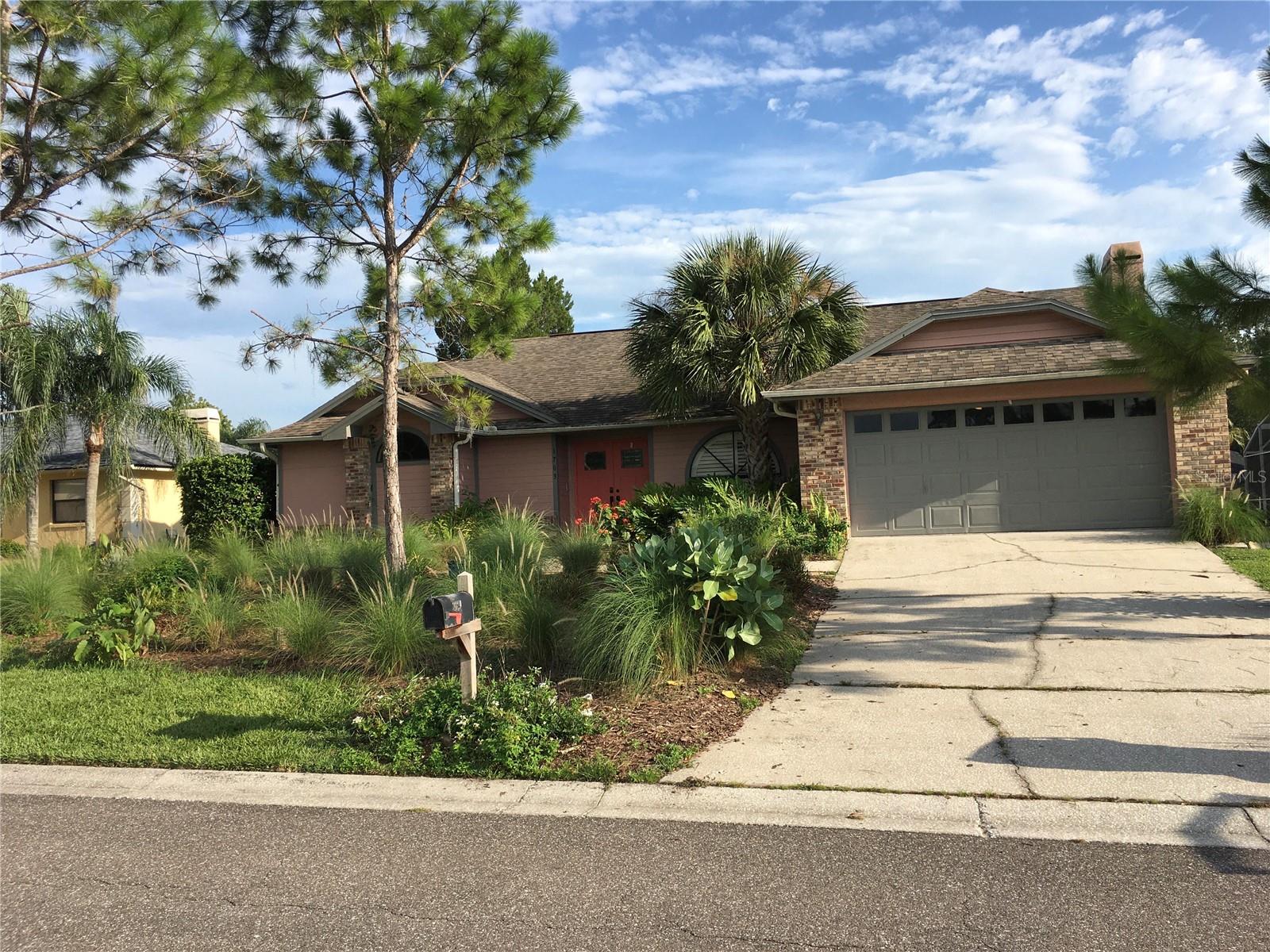 1703 Paddock Dr Property Photo 1