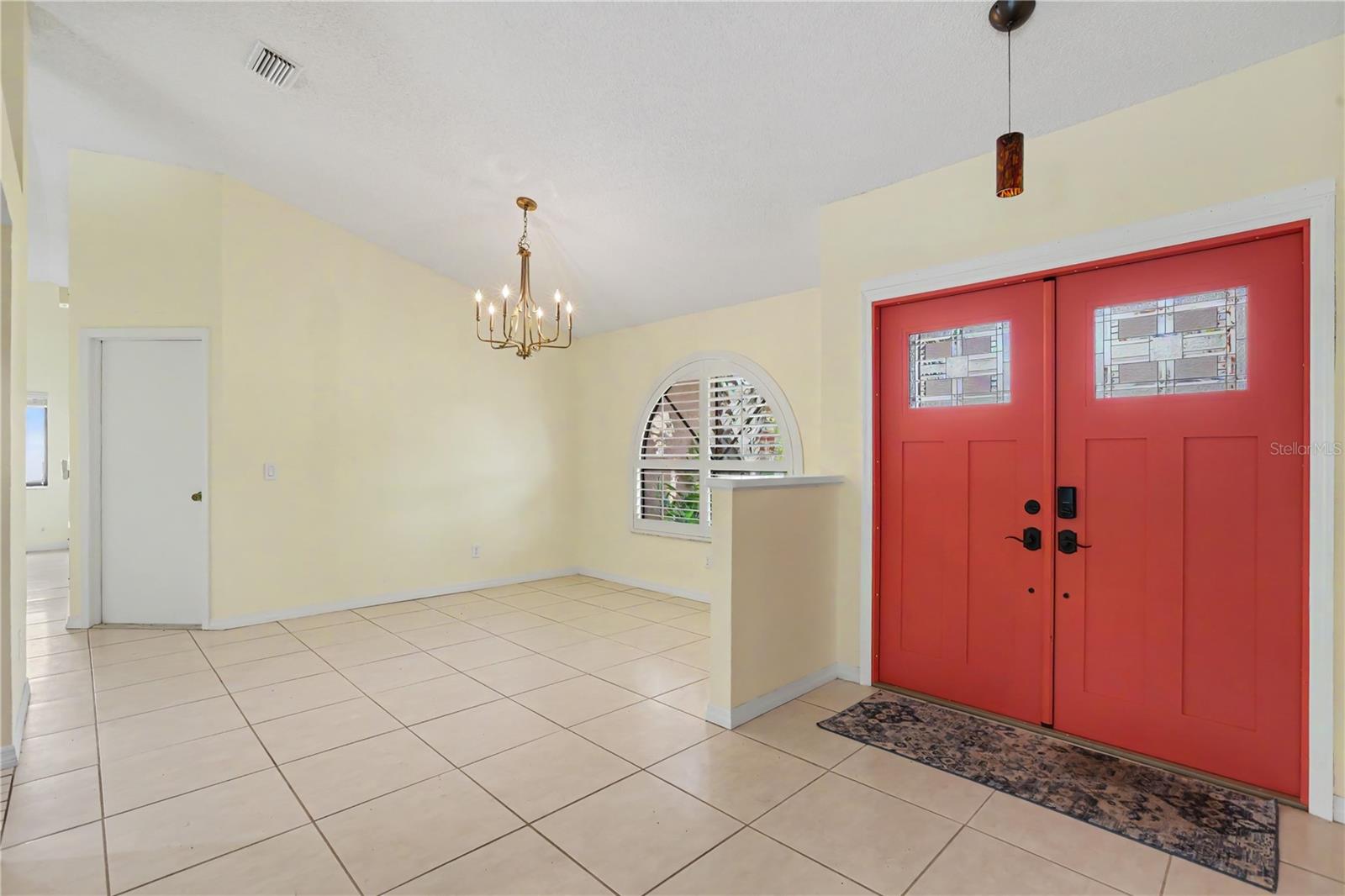 1703 Paddock Dr Property Photo 3