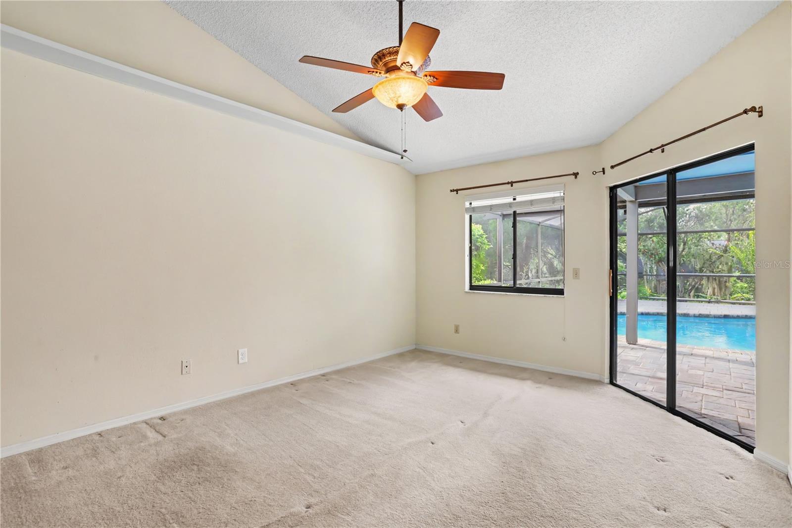 1703 Paddock Dr Property Photo 11