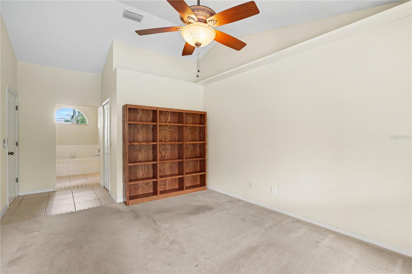1703 Paddock Dr Property Photo 13