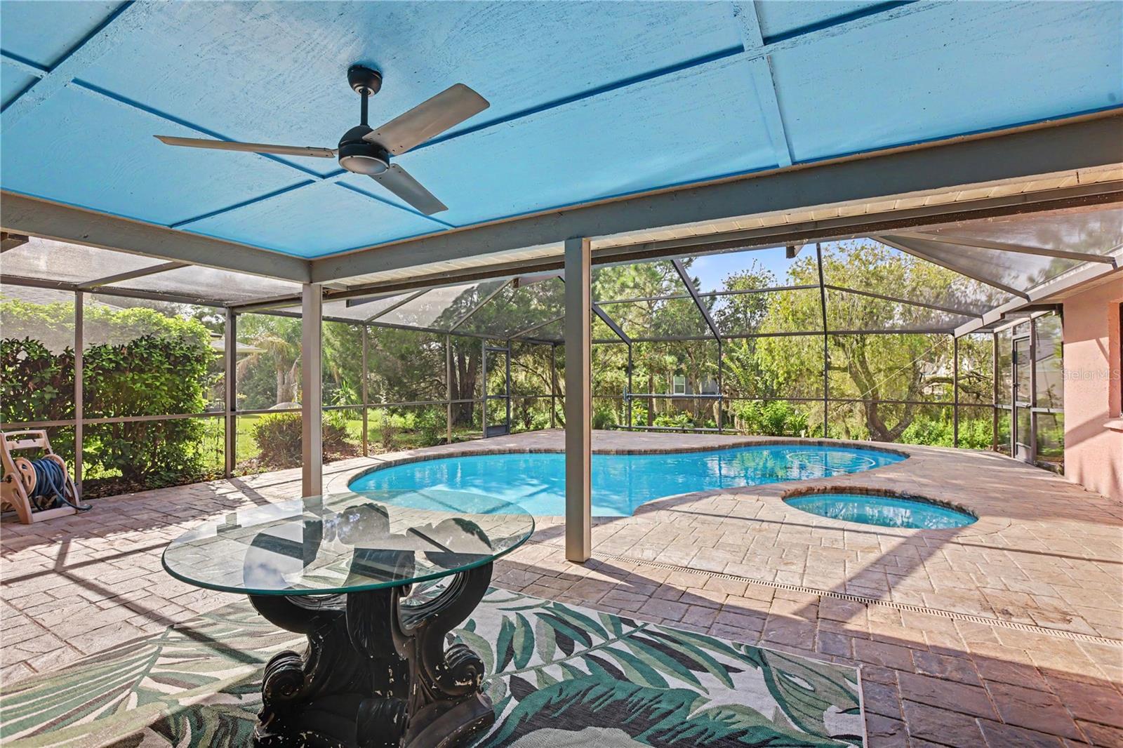 1703 Paddock Dr Property Photo 23