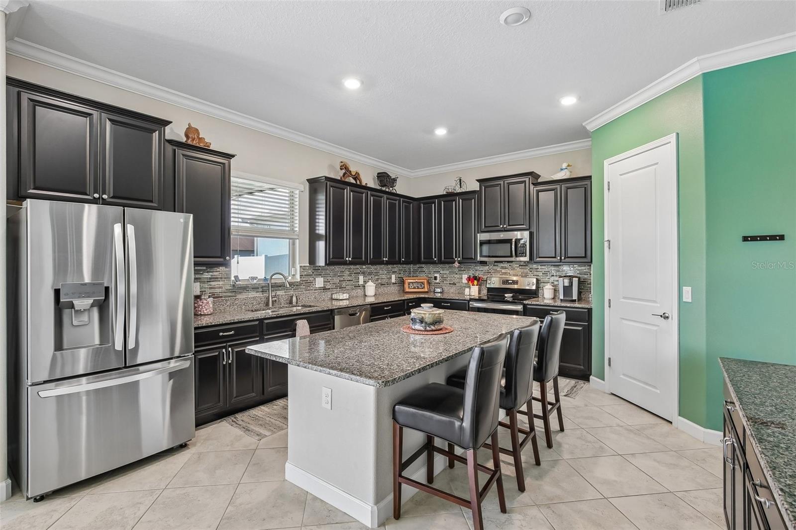 11705 Navajo Sandstone St Property Photo 6