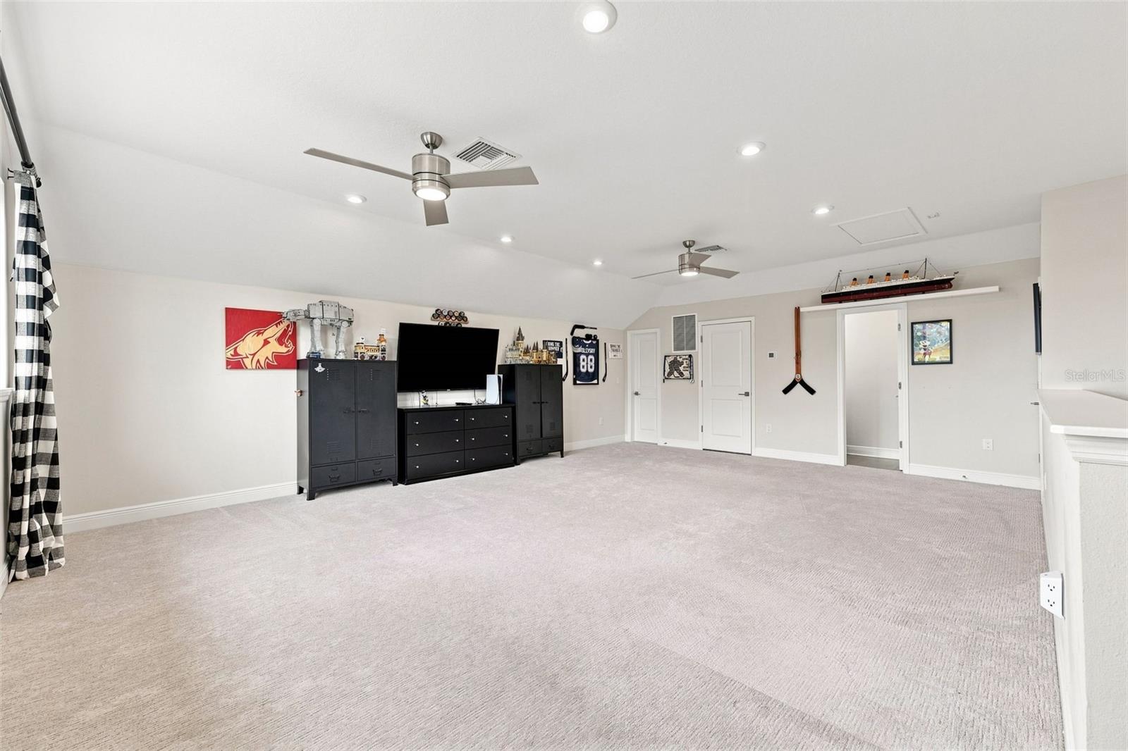 4070 Epic Cv Property Photo 57