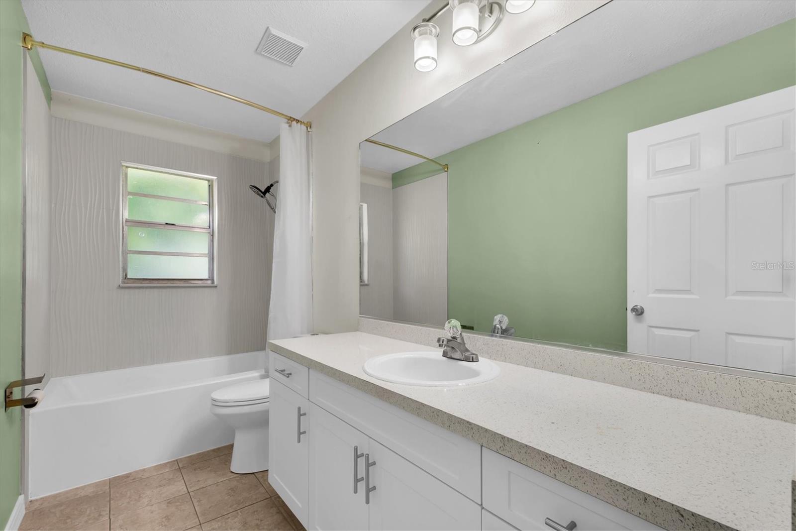 1521 13th St W Property Photo 21