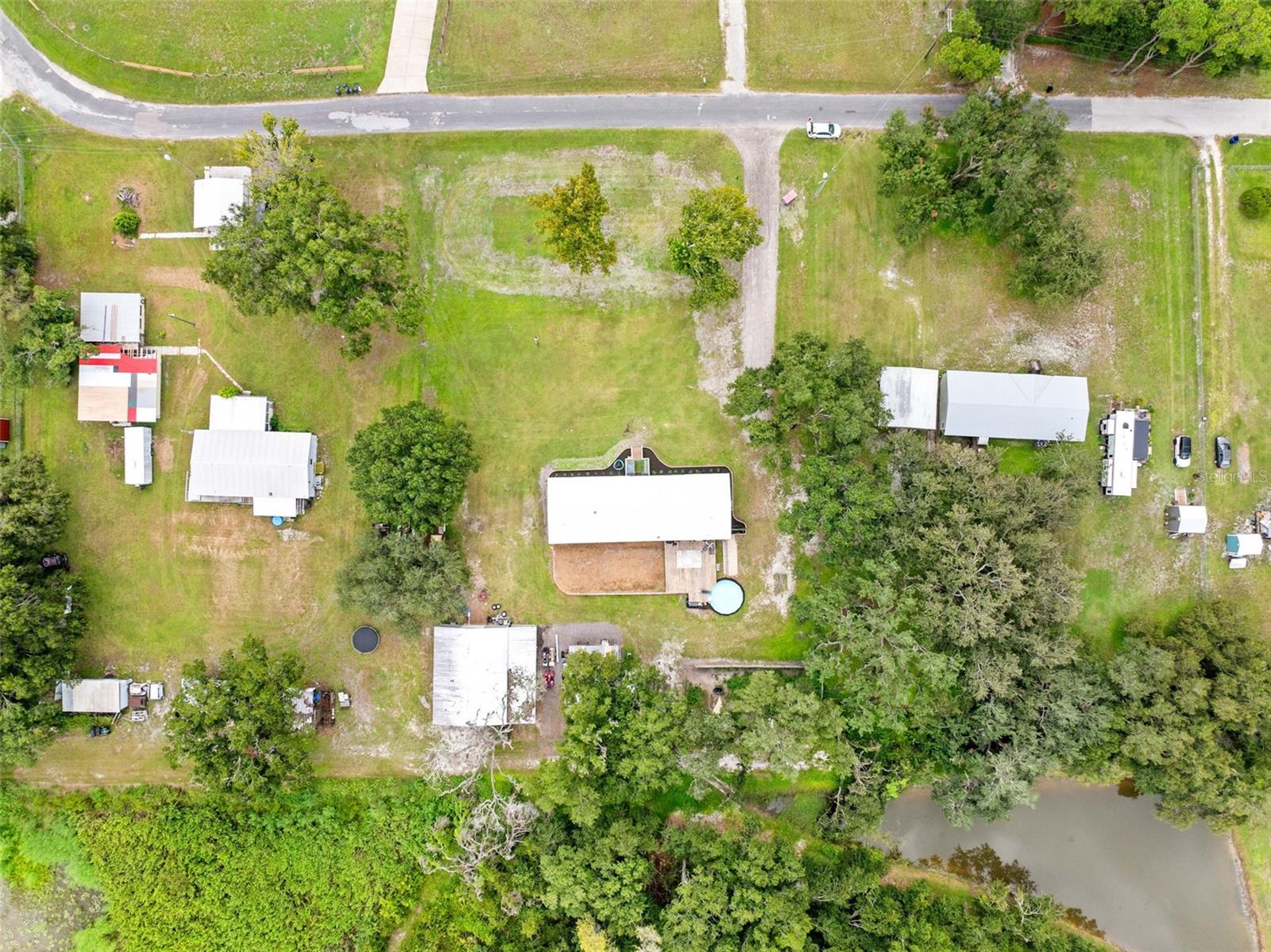 4045 Loury Dr Property Photo 9