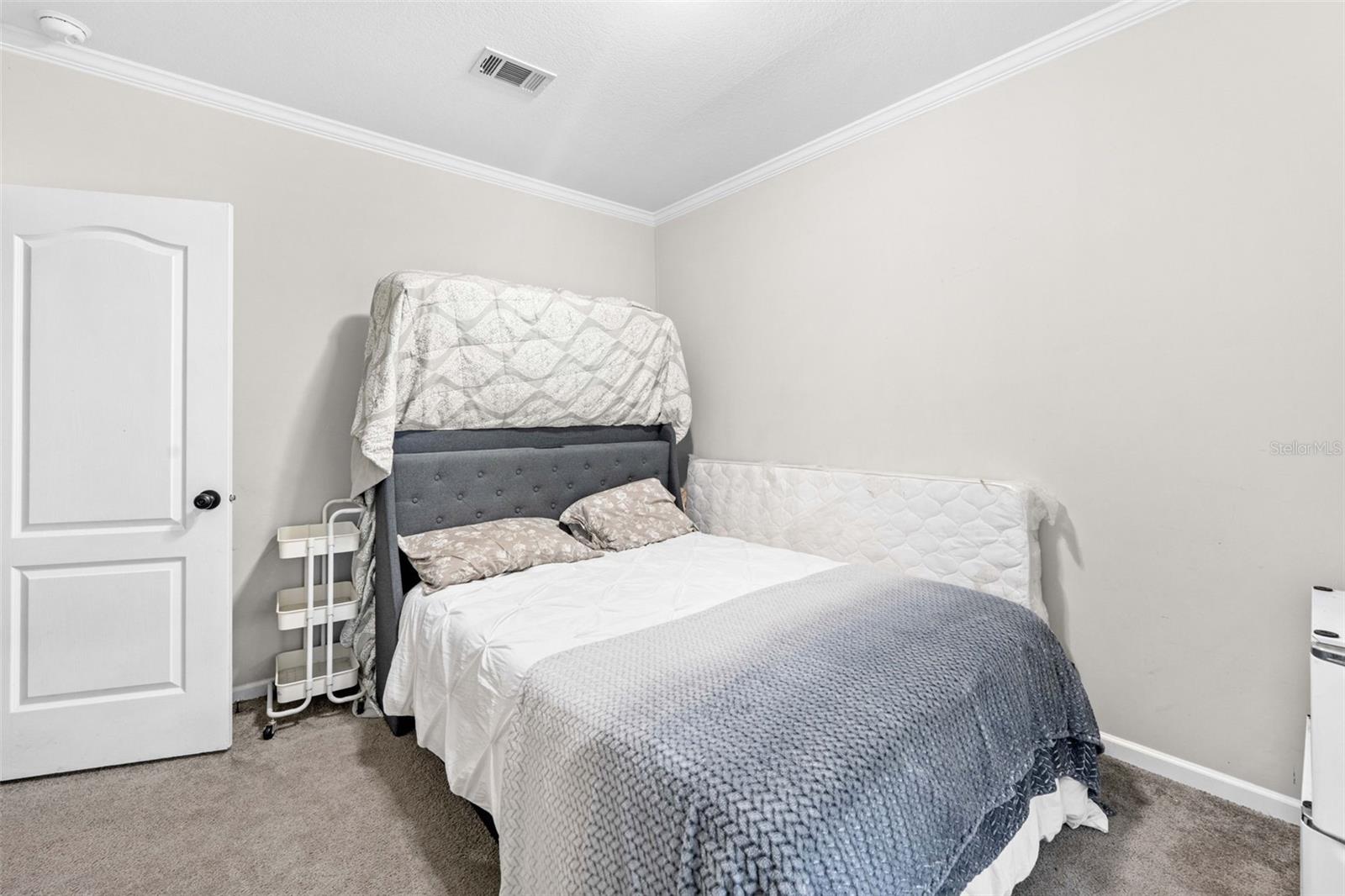 4045 Loury Dr Property Photo 17