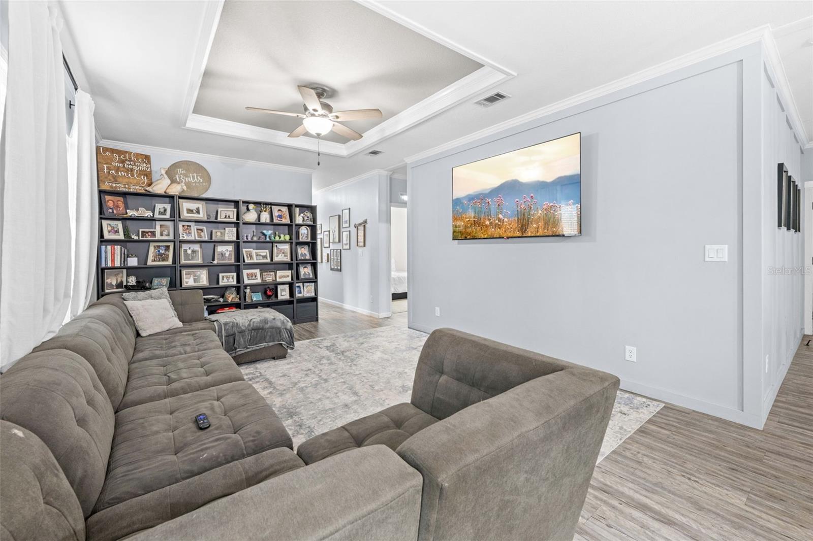 4045 Loury Dr Property Photo 19