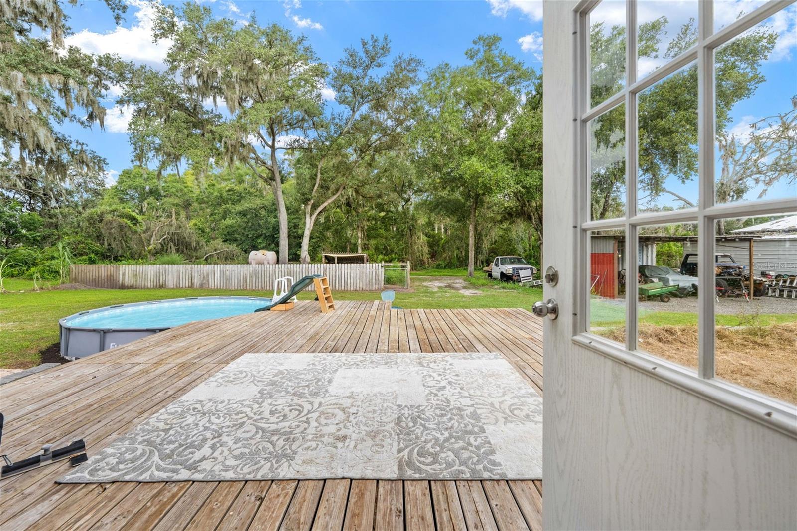 4045 Loury Dr Property Photo 40