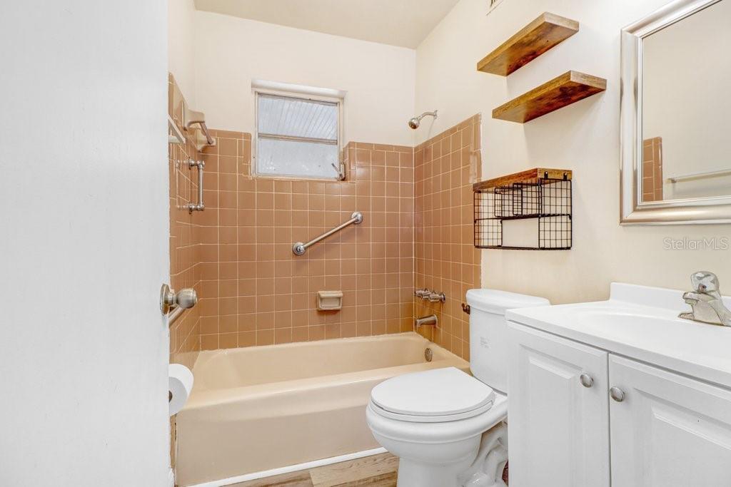 1228 Academy Ave Property Photo 31