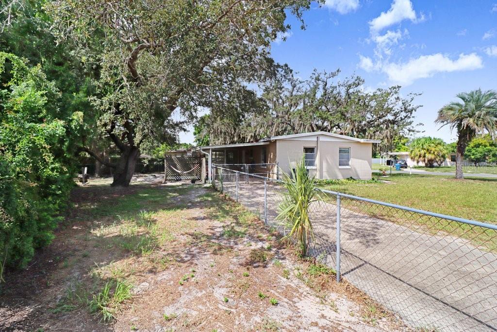 1228 Academy Ave Property Photo 34