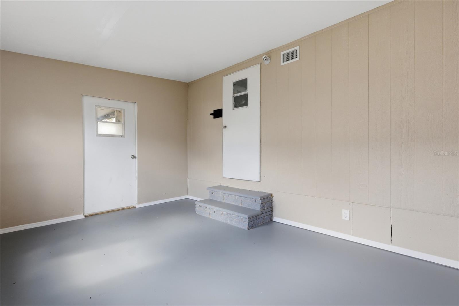 36131 Zinnia St Property Photo 17