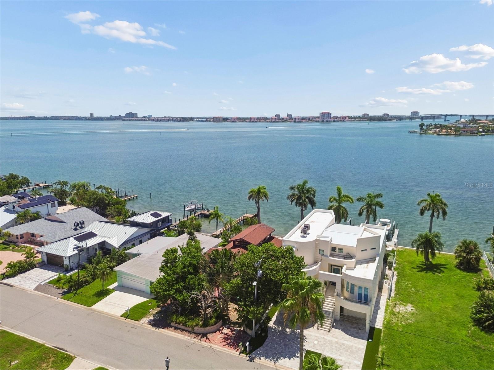 720 Boca Ciega Isle Dr Property Photo 4