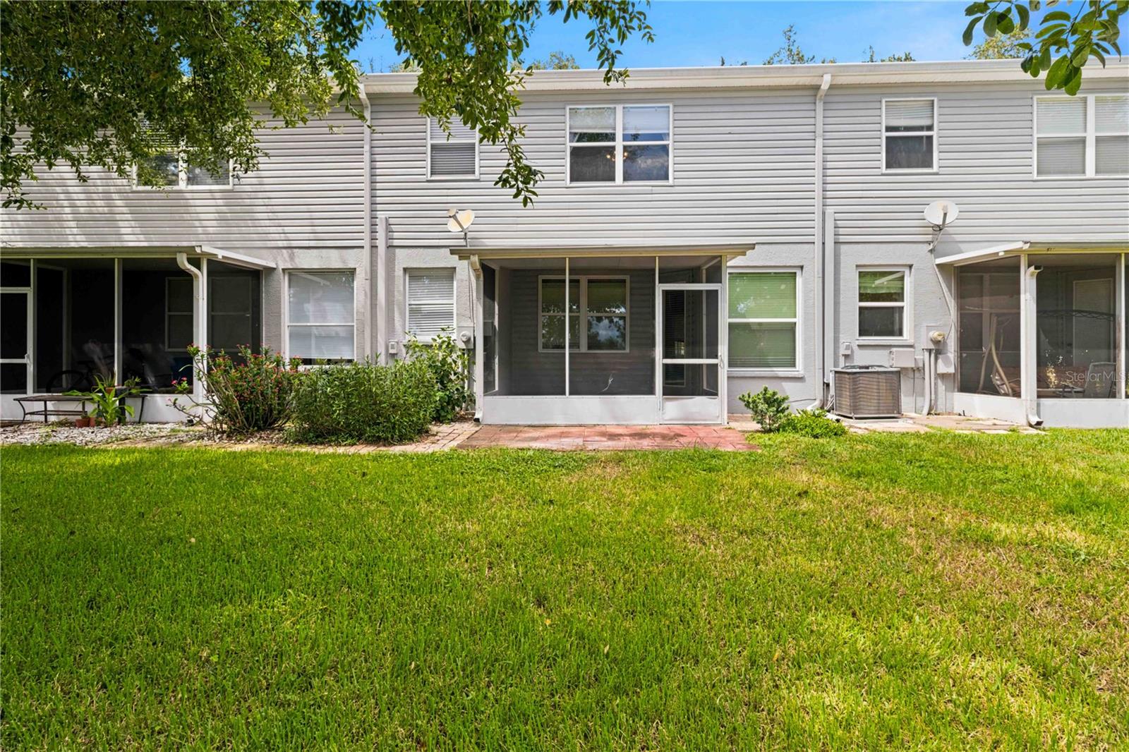 34928 Teeview Ln Property Photo 17