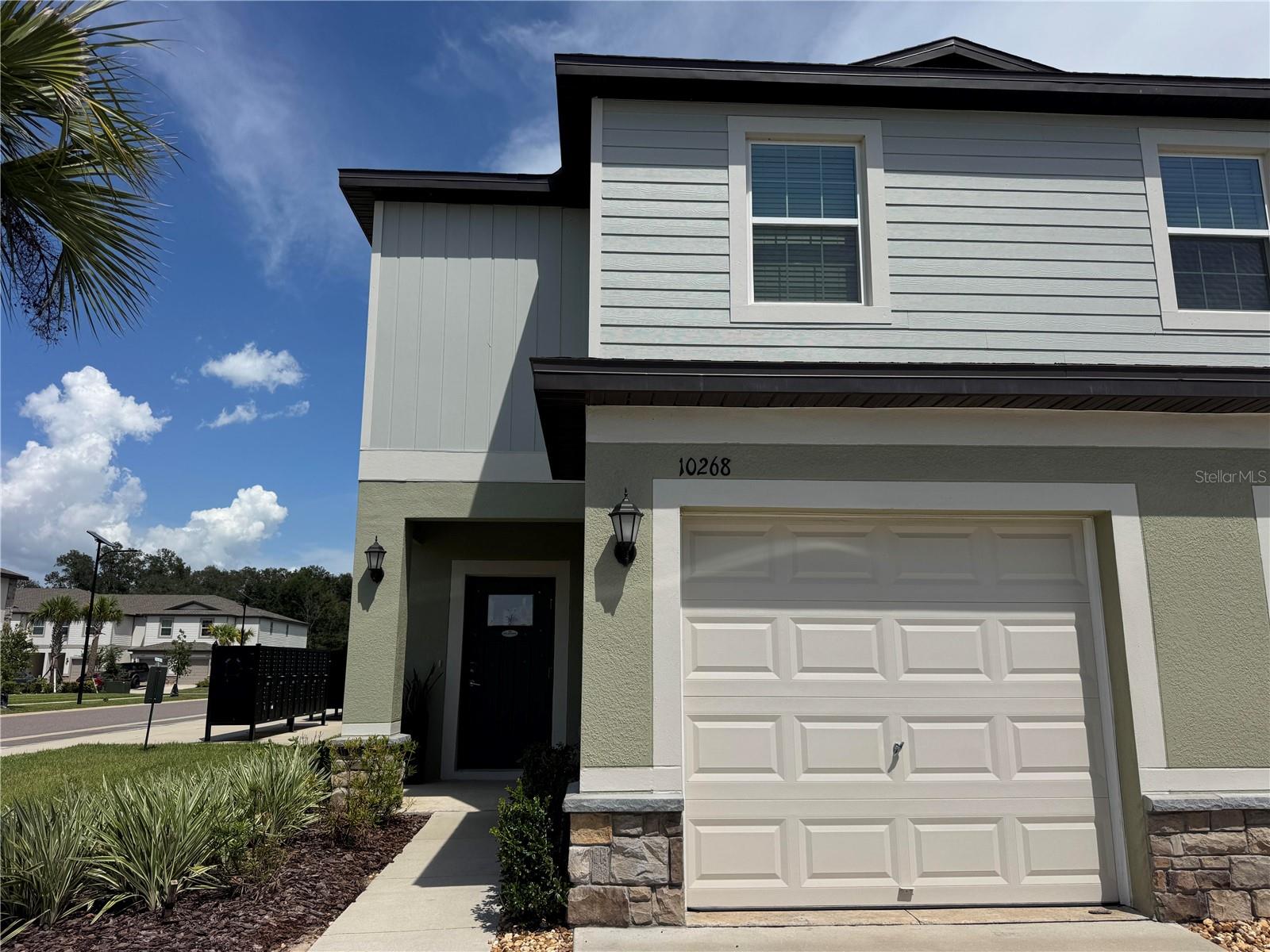 10268 HONEY HAMMOCK WAY Property Photo 1