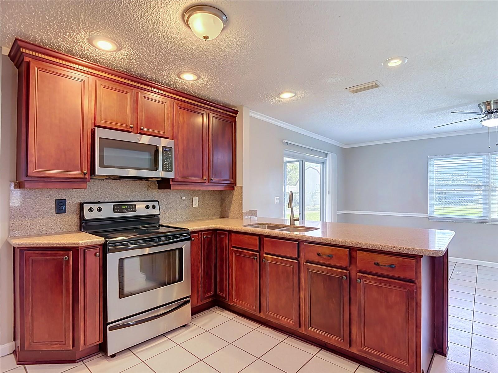 13065 Pirate Ln Property Photo 7