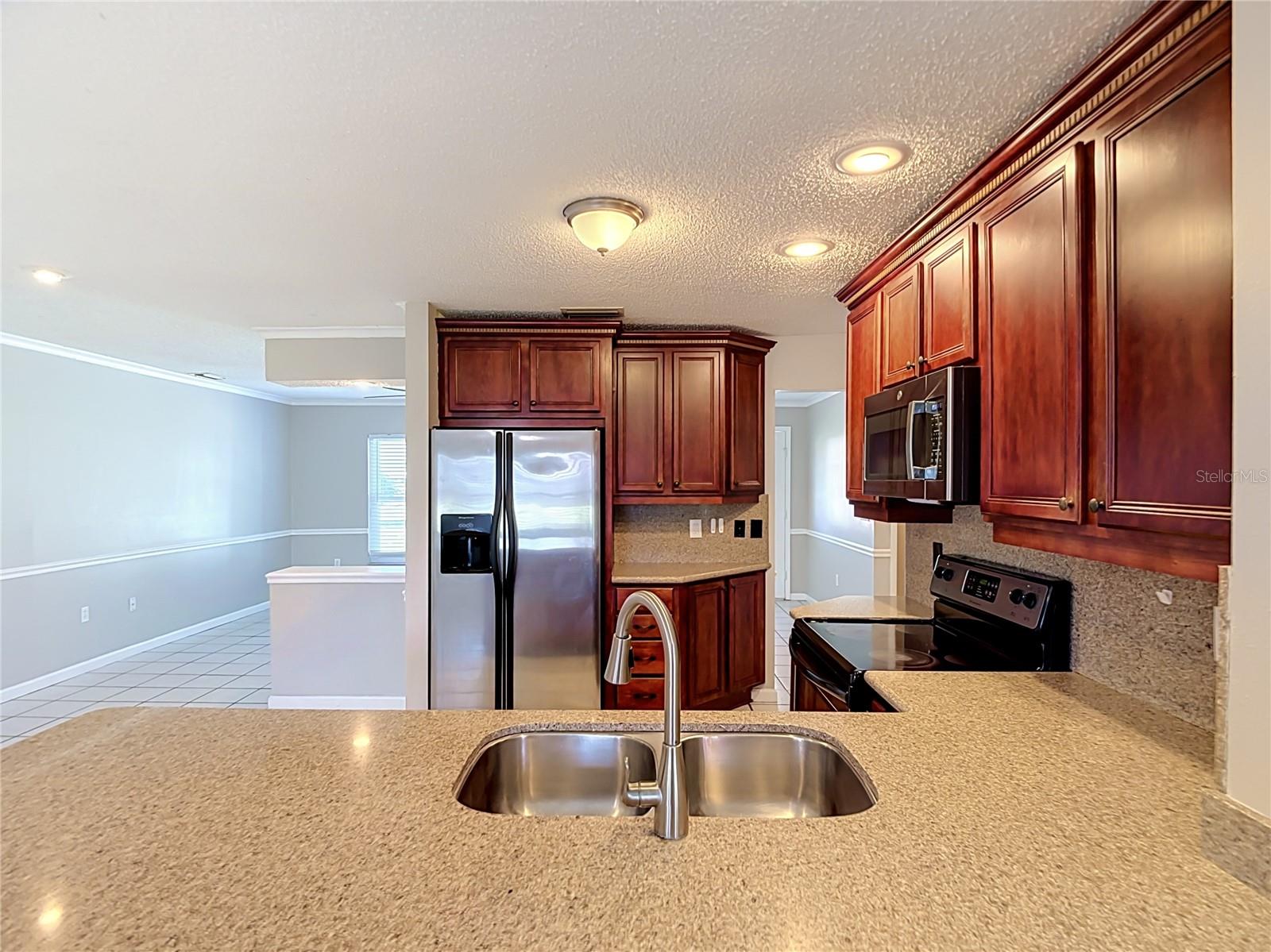 13065 Pirate Ln Property Photo 9