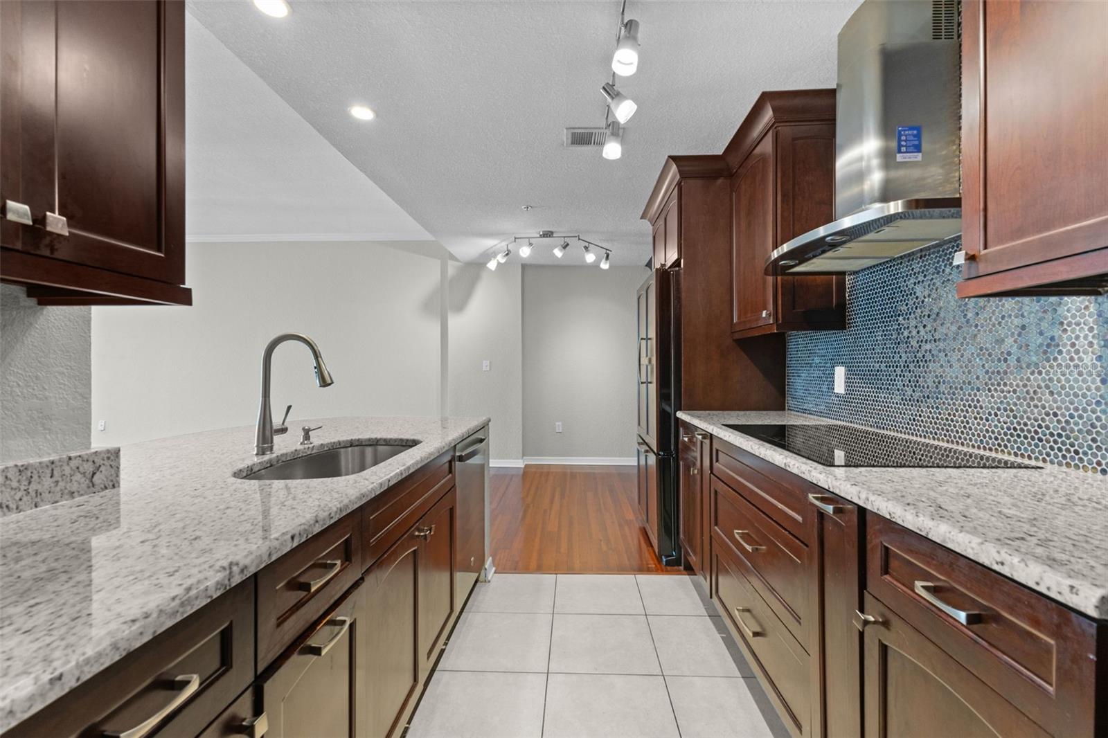 700 S Harbour Island Blvd #421 Property Photo 4