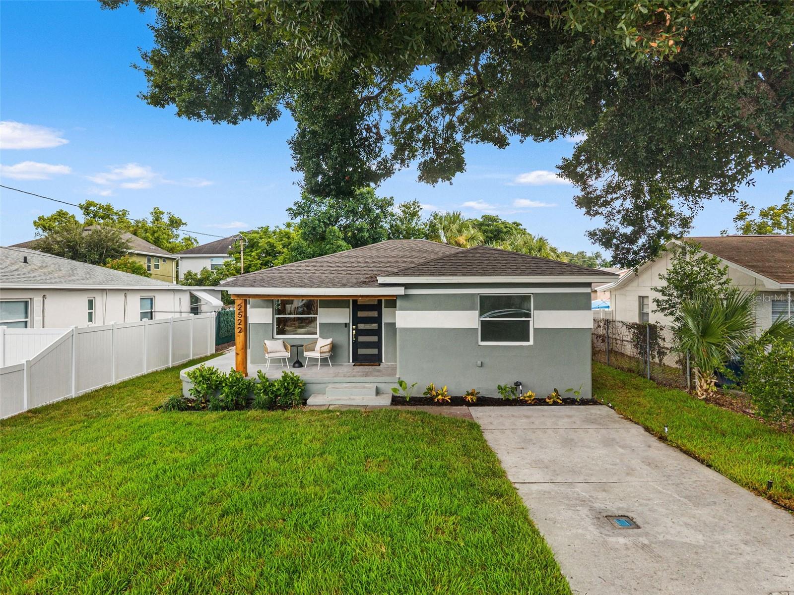2522 W Lemon St Property Photo 45