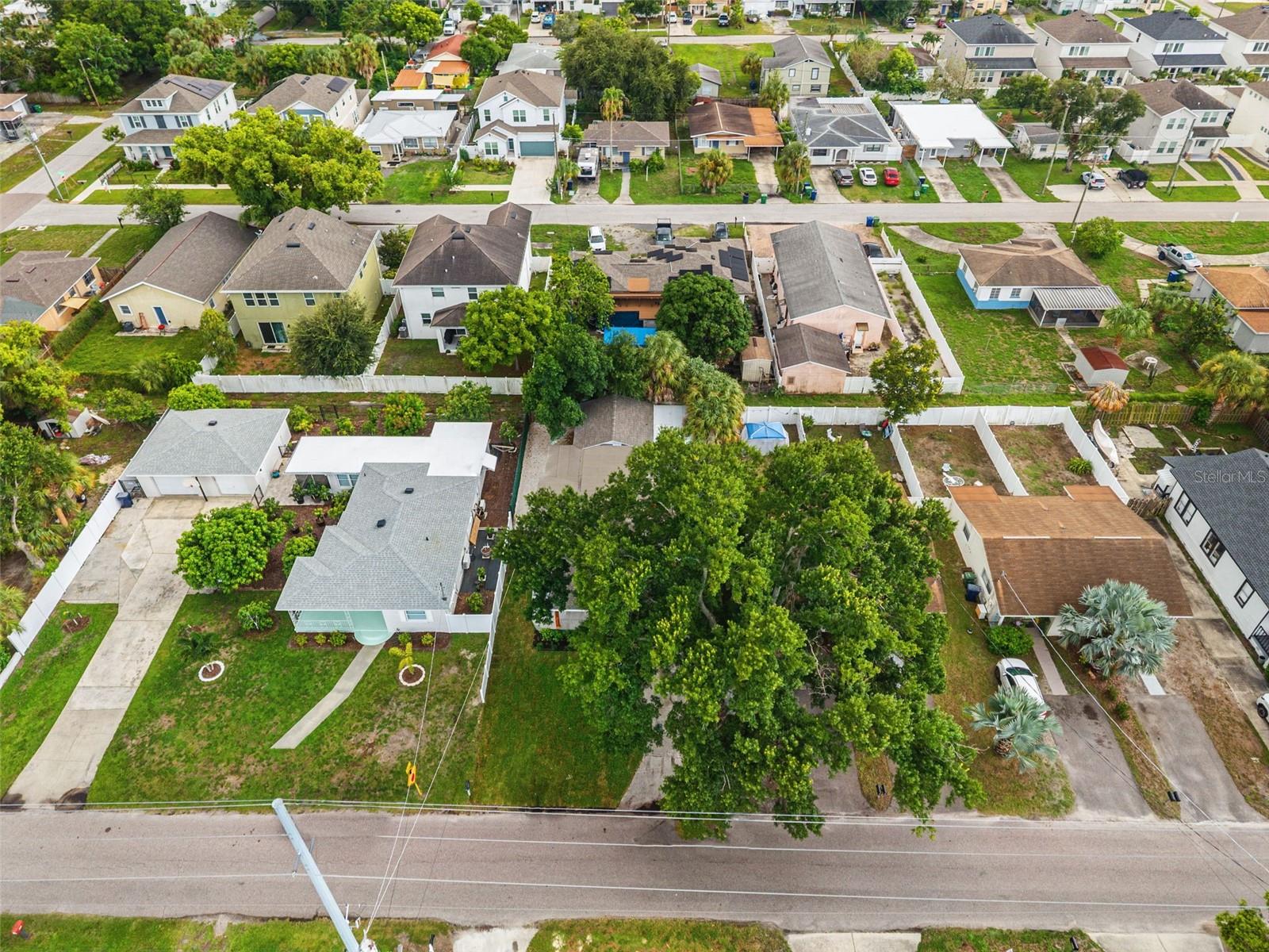 2522 W Lemon St Property Photo 48