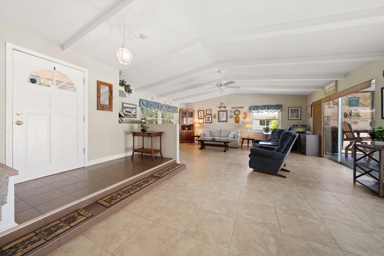1338 Marjohn Ave Property Photo 5