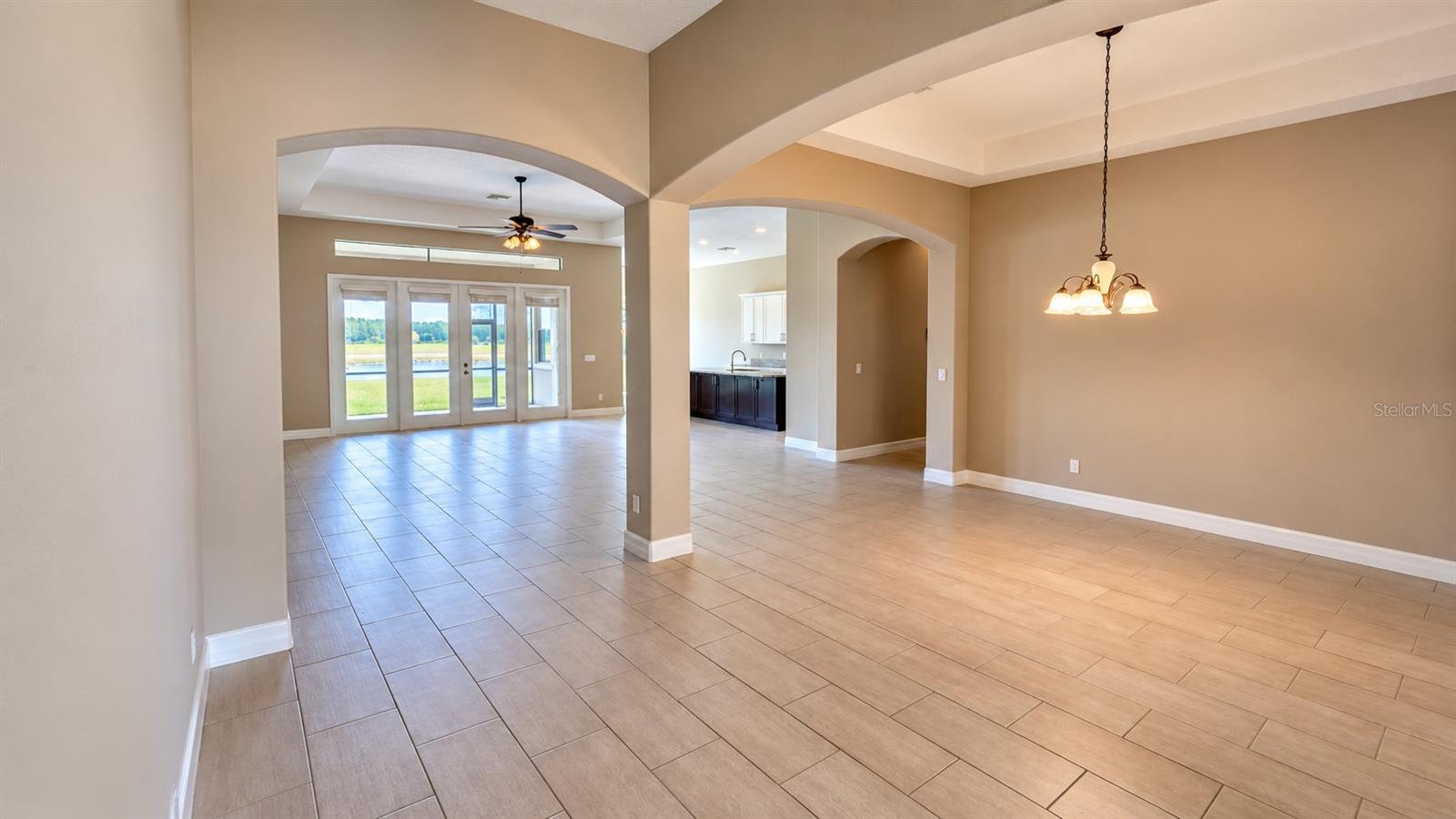 10619 Mistflower Ln Property Photo 12